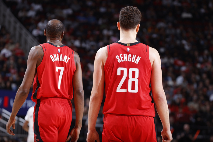 Bsports必一体育-火箭惨败，谁的问题最大？三分和罚球，差点离谱，火记都忍不住了|凯文·杜兰特|掘金|NBA常规赛|休斯敦火箭队|丹佛掘金队_新浪体育_新浪新闻